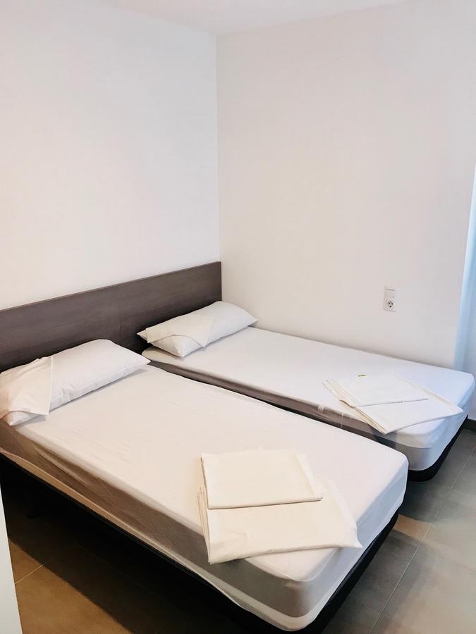 Apartamentos Deluxe Benicasim بينيكاسّين المظهر الخارجي الصورة